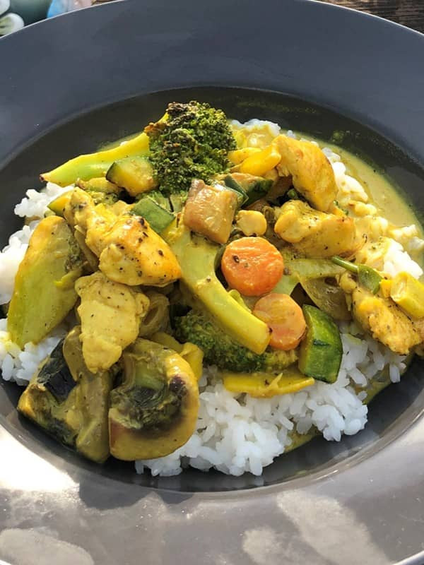 Chicken Curry auf Reis