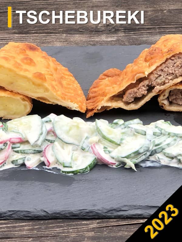 zum Rezept Tschebureki