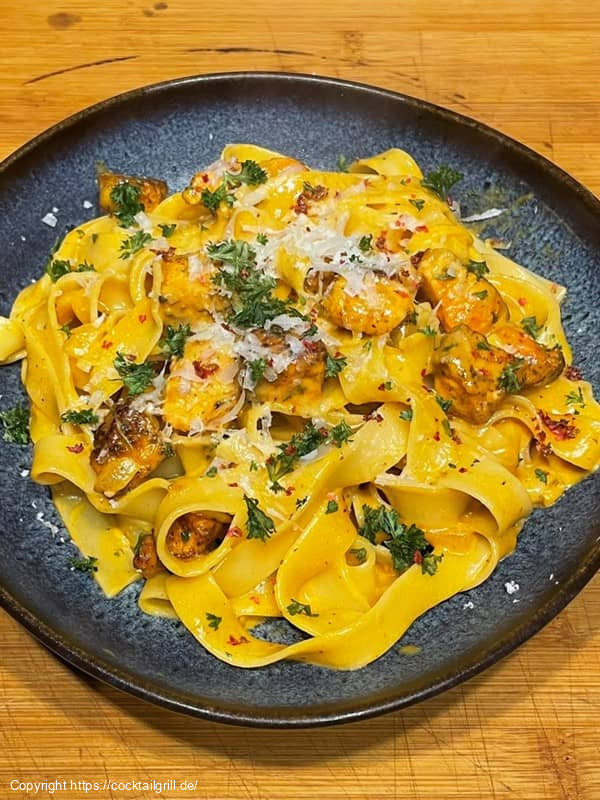 Salmon Pasta