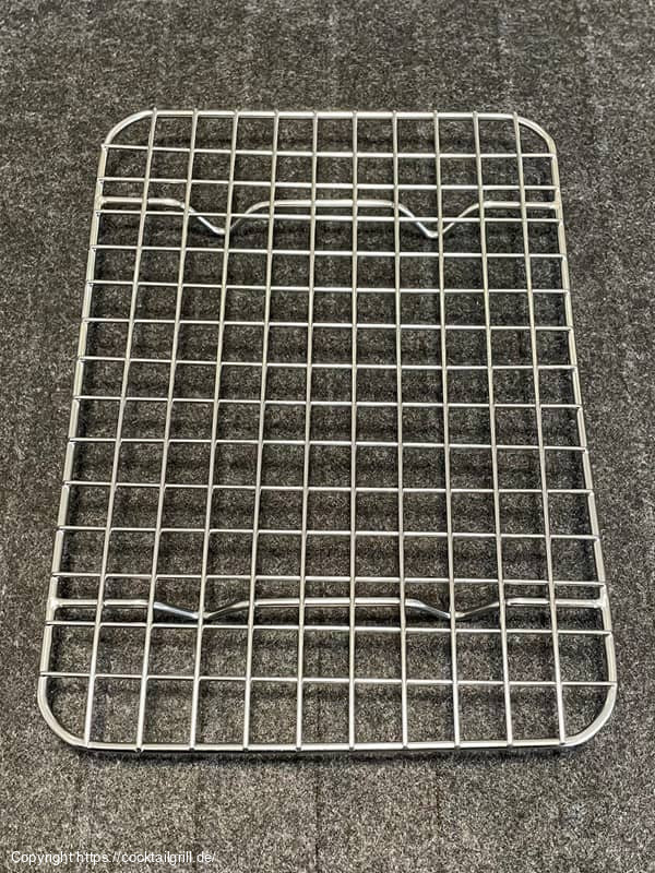 Backblech mit Gitter