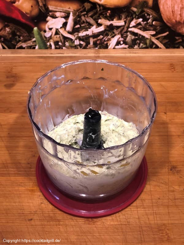 Basilikum-Zitronen-Butter