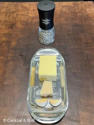 Knoblauch-Parmesan-Butter