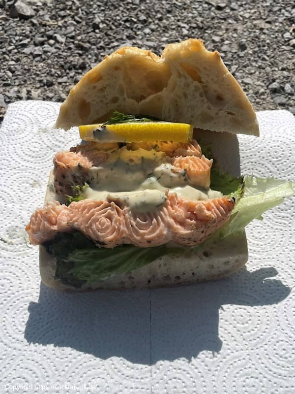 Lachsbrötchen