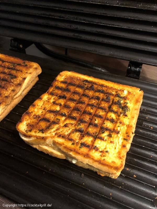 Schinken-Spargel-Sandwich