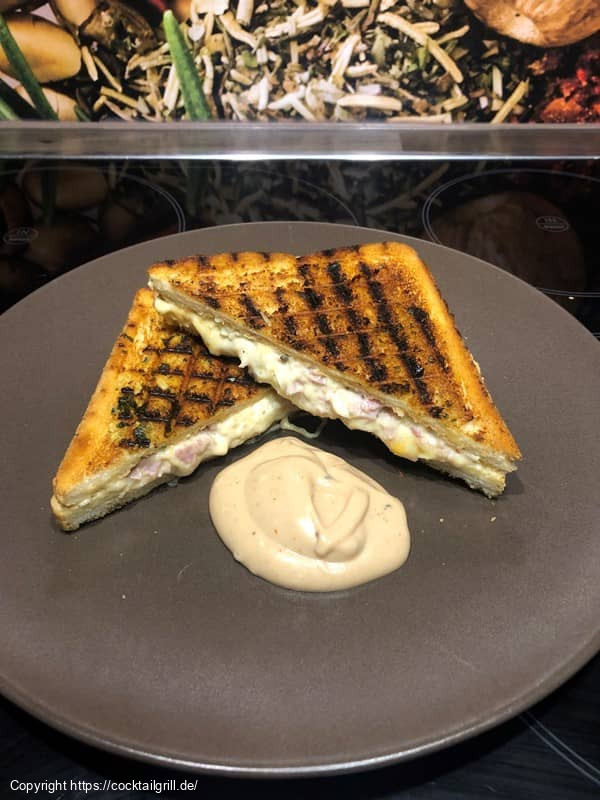 Schinken-Spargel-Sandwich