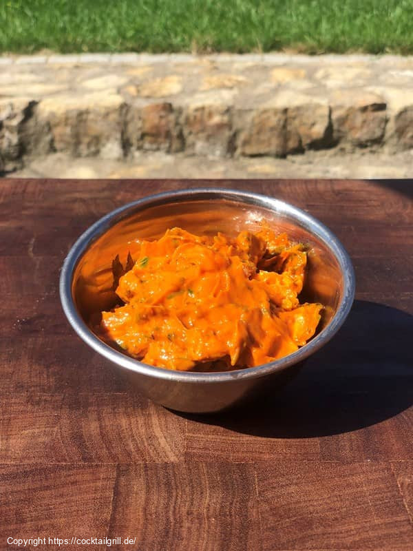 Tomaten-Kräuter-Butter